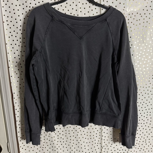 Lululemon Gray Sweatshirt - Picture 1 of 8